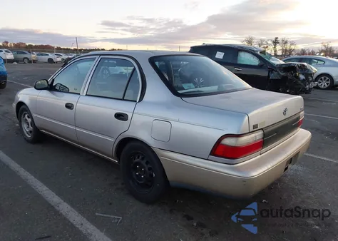 1997 Toyota Corolla Ce из США, поврежденный, VIN 1NXBA02E1VZ553167